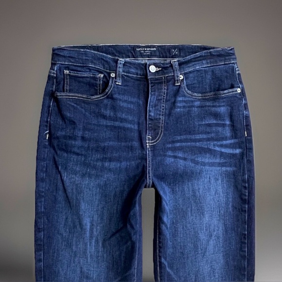 Lucky Brand Stevie High Rise Flare Jeans size 12 31 x 32 Dark Blue Stretch - Picture 1 of 7